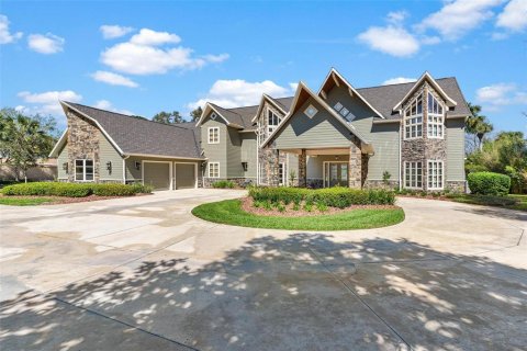 House in Summerfield, Florida 6 bedrooms, 677.35 sq.m. № 1576120 - photo 5
