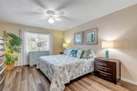 Touwnhouse à vendre à Ormond Beach, Floride: 2 chambres, 130.81 m2 № 2093778 - photo 26