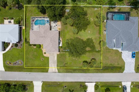 House in North Port, Florida 3 bedrooms, 115.29 sq.m. № 1840612 - photo 21