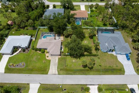 House in North Port, Florida 3 bedrooms, 115.29 sq.m. № 1840612 - photo 20