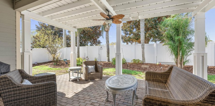 House in Fernandina Beach, Florida 4 bedrooms, 213.4 sq.m. № 817893