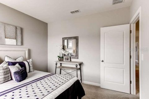 Casa en venta en Ocoee, Florida, 5 dormitorios, 227.33 m2 № 1812861 - foto 16