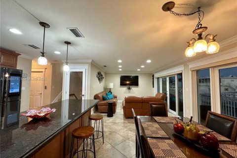 Casa en alquiler en Key Largo, Florida, 4 dormitorios, 225.94 m2 № 2152687 - foto 12