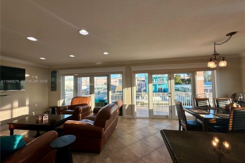 Casa en alquiler en Key Largo, Florida, 4 dormitorios, 225.94 m2 № 2152687 - foto 11