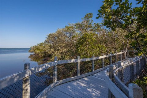 Terreno en venta en Longboat Key, Florida № 1722963 - foto 21