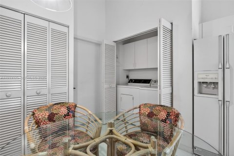 Купить виллу или дом в Тамарак, Флорида 2 спальни, 137.68м2, № 1991975 - фото 6