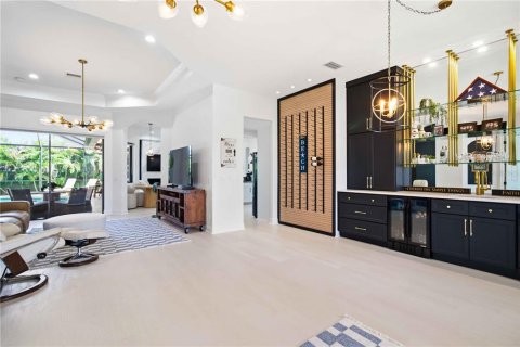 Casa en venta en Sarasota, Florida, 4 dormitorios, 224.64 m2 № 2200149 - foto 4