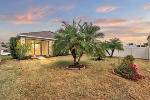 Casa en venta en Thonotosassa, Florida, 4 dormitorios, 170.38 m2 № 2227648 - foto 25