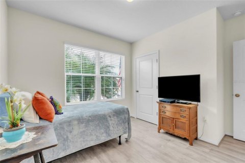 Casa en venta en Thonotosassa, Florida, 4 dormitorios, 170.38 m2 № 2227648 - foto 18