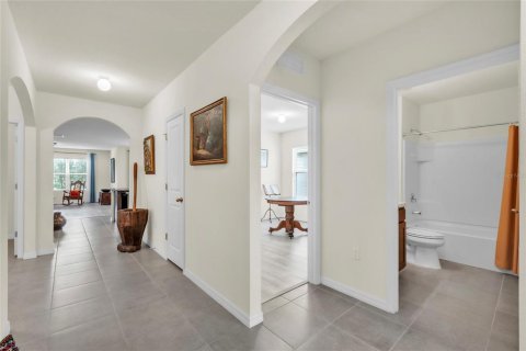 Casa en venta en Thonotosassa, Florida, 4 dormitorios, 170.38 m2 № 2227648 - foto 12