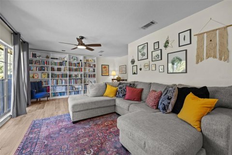Casa en venta en Gainesville, Florida, 4 dormitorios, 182.27 m2 № 1912550 - foto 6