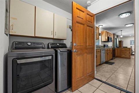 Casa en venta en Gainesville, Florida, 4 dormitorios, 182.27 m2 № 1912550 - foto 15