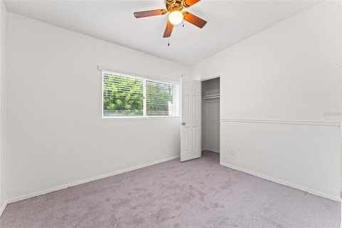 Casa en venta en Orlando, Florida, 3 dormitorios, 143.26 m2 № 1815132 - foto 21