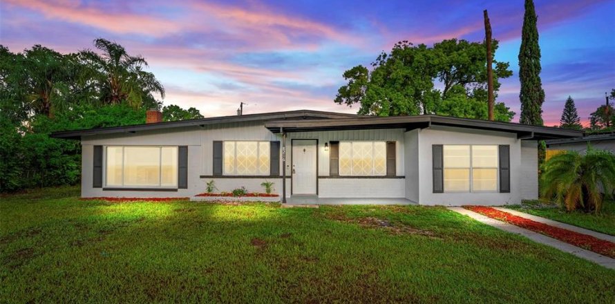 Casa en Orlando, Florida 3 dormitorios, 143.26 m2 № 1815132