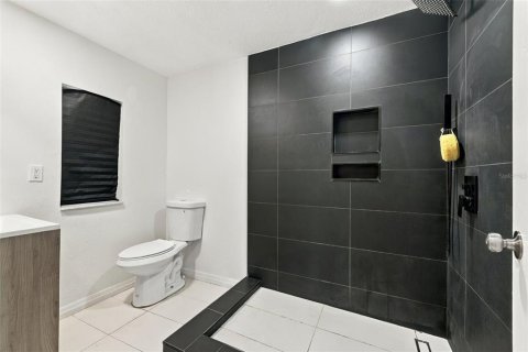 Casa en venta en Tampa, Florida, 4 dormitorios, 123 m2 № 2377971 - foto 17