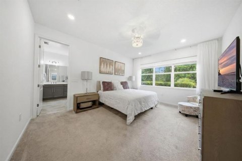 Villa ou maison à vendre à Clermont, Floride: 4 chambres, 218.88 m2 № 2306655 - photo 19
