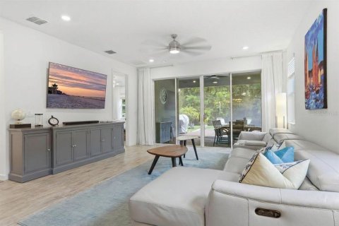 Villa ou maison à vendre à Clermont, Floride: 4 chambres, 218.88 m2 № 2306655 - photo 15