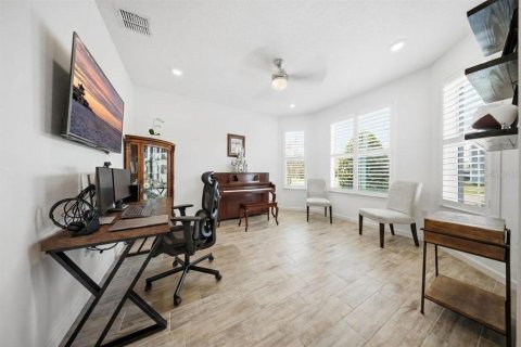 Villa ou maison à vendre à Clermont, Floride: 4 chambres, 218.88 m2 № 2306655 - photo 5