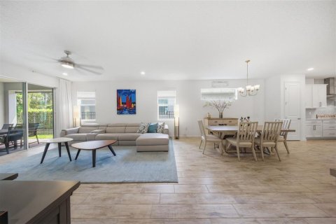Villa ou maison à vendre à Clermont, Floride: 4 chambres, 218.88 m2 № 2306655 - photo 14
