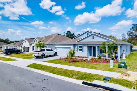 Villa ou maison à vendre à Mascotte, Floride: 4 chambres, 176.33 m2 № 2430735 - photo 5