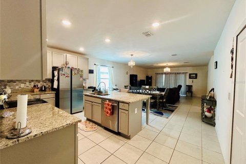 Villa ou maison à vendre à Mascotte, Floride: 4 chambres, 176.33 m2 № 2430735 - photo 14