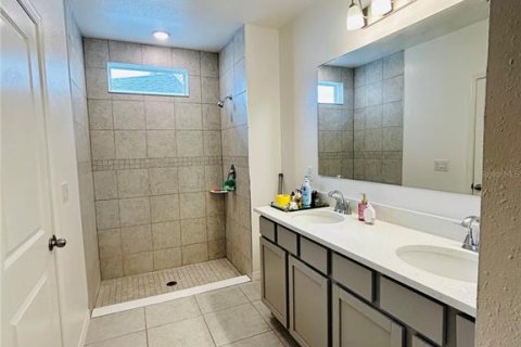 Villa ou maison à vendre à Mascotte, Floride: 4 chambres, 176.33 m2 № 2430735 - photo 24