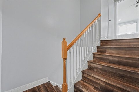 Townhouse in Tampa, Florida 2 bedrooms, 96.99 sq.m. № 2237971 - photo 19
