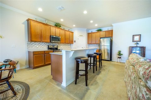House in Saint Cloud, Florida 4 bedrooms, 226.59 sq.m. № 2394264 - photo 11