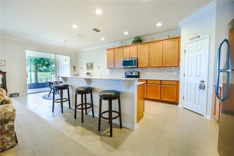 House in Saint Cloud, Florida 4 bedrooms, 226.59 sq.m. № 2394264 - photo 10
