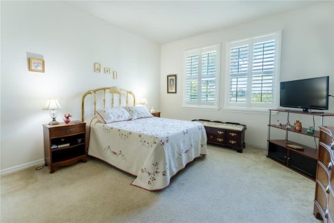 House in Saint Cloud, Florida 4 bedrooms, 226.59 sq.m. № 2394264 - photo 19