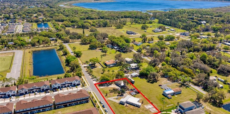 Land in Kissimmee, Florida № 1580972