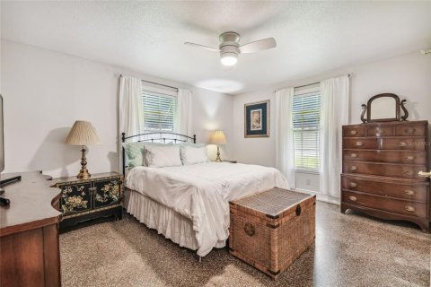 Casa en alquiler en Saint Petersburg, Florida, 3 dormitorios, 154.4 m2 № 1905303 - foto 12