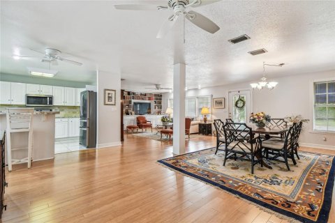 Casa en alquiler en Saint Petersburg, Florida, 3 dormitorios, 154.4 m2 № 1905303 - foto 6