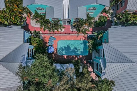 Condominio en alquiler en Tampa, Florida, 2 dormitorios, 73.11 m2 № 1918992 - foto 3