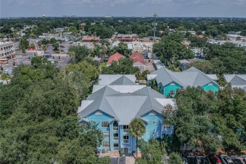 Condominio en alquiler en Tampa, Florida, 2 dormitorios, 73.11 m2 № 1918992 - foto 2
