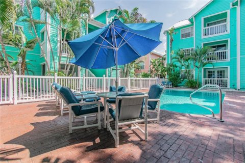Condominio en alquiler en Tampa, Florida, 2 dormitorios, 73.11 m2 № 1918992 - foto 6