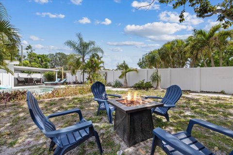 House in Tampa, Florida 2 bedrooms, 82.5 sq.m. № 1636646 - photo 24