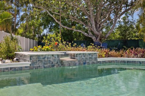 House in Tampa, Florida 2 bedrooms, 82.5 sq.m. № 1636646 - photo 30