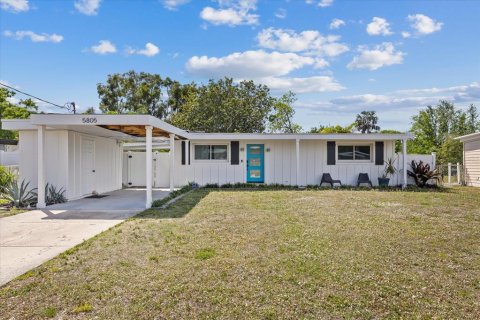 House in Tampa, Florida 2 bedrooms, 82.5 sq.m. № 1636646 - photo 2