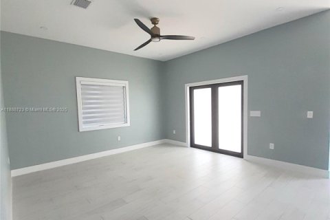 Villa ou maison à louer à Key Largo, Floride: 3 chambres, 137.31 m2 № 2169688 - photo 2