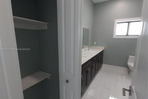 Villa ou maison à louer à Key Largo, Floride: 3 chambres, 137.31 m2 № 2169688 - photo 29