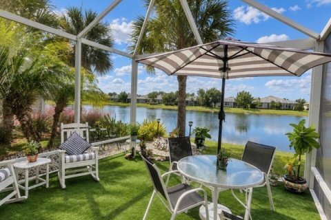 Villa ou maison à vendre à Port St. Lucie, Floride: 2 chambres, 146.69 m2 № 2431587 - photo 26