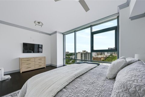 Condominio en venta en Orlando, Florida, 2 dormitorios, 185.8 m2 № 2359339 - foto 14