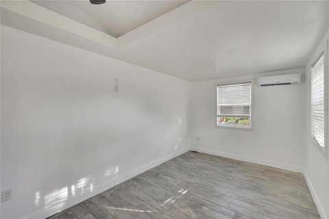Casa en venta en Land O' Lakes, Florida, 3 dormitorios, 161.46 m2 № 1512050 - foto 18