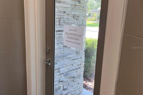 Propiedad comercial en alquiler en Newberry, Florida, 333.43 m2 № 1845414 - foto 18