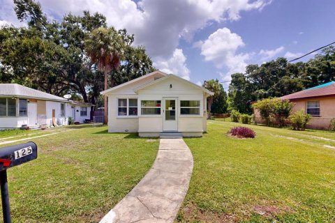 House in Daytona Beach, Florida 3 bedrooms, 100.33 sq.m. № 2234079 - photo 3