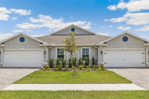 Duplex in North Port, Florida 3 bedrooms, 143.35 sq.m. № 2237665