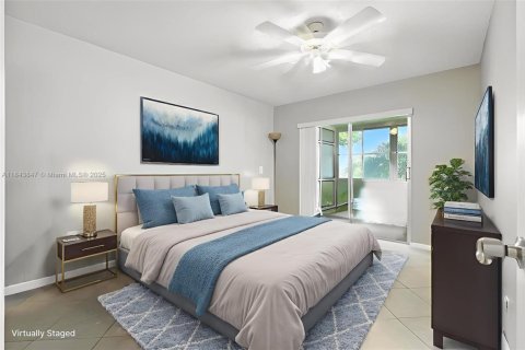 Condo in West Palm Beach, Florida, 2 bedrooms  № 1889528 - photo 3