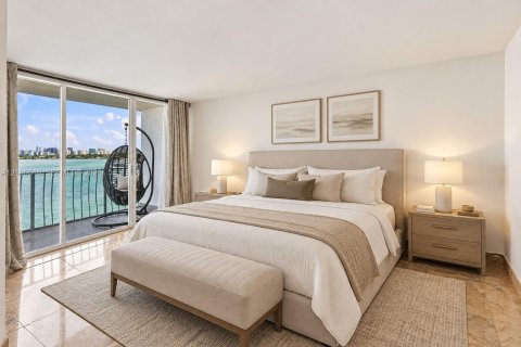 Condominio en venta en North Bay Village, Florida, 2 dormitorios, 95.69 m2 № 2416221 - foto 12