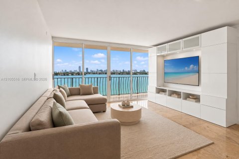 Condominio en venta en North Bay Village, Florida, 2 dormitorios, 95.69 m2 № 2416221 - foto 11